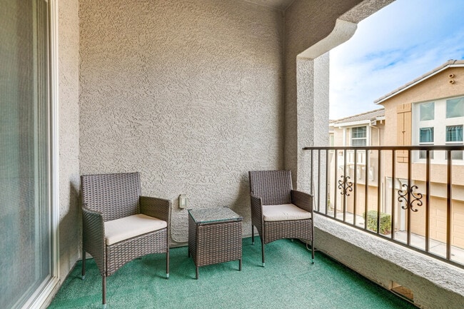 Building Photo - 7515 Sheldon Rd