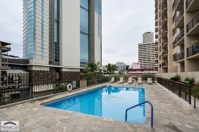 Foto del edificio - 2140 Kuhio Ave #2112