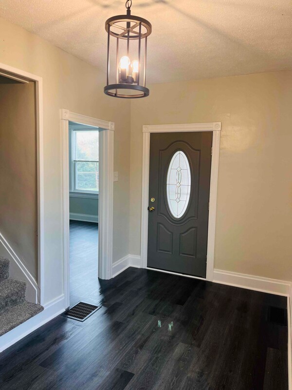 Foto del edificio - 108 Ellsworth Ave