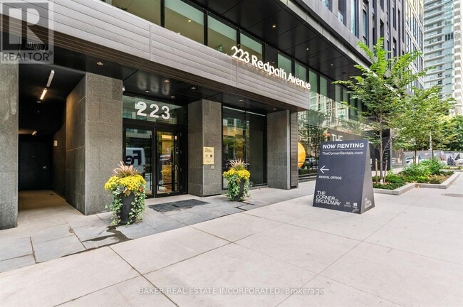 Building Photo - 223 Redpath Ave