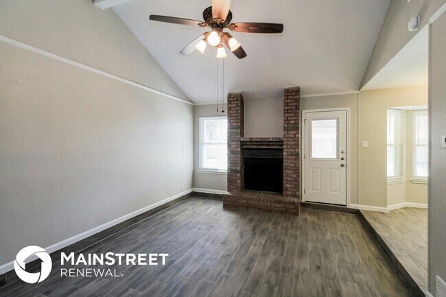 Building Photo - 1010 Galaxy Dr