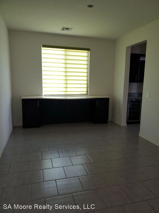 Foto del edificio - 3 br, 2.5 bath House - 4400 S Saginaw Hill Dr