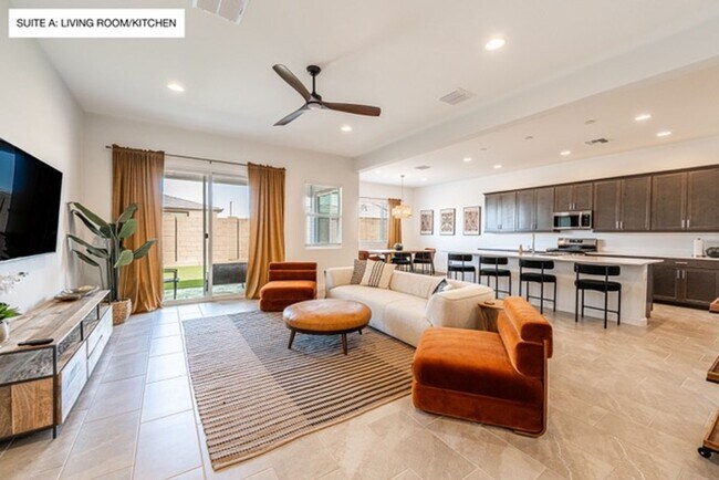 Foto del edificio - Fully furnished home! 3/2 plus a separate casita!