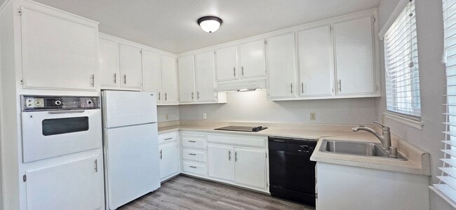 Photo - 1530 22nd Street Apartment