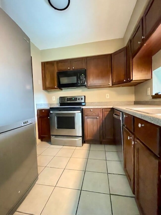 Building Photo - ohp2537