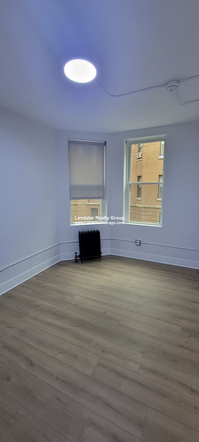Building Photo - 1357 Estes