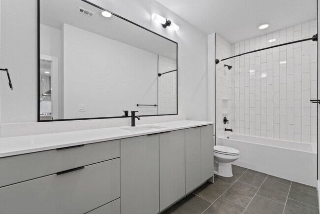 Foto del edificio - 2500 Longview St