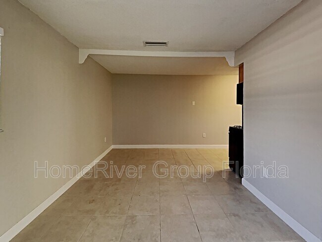 Building Photo - 10651 NW 28th St