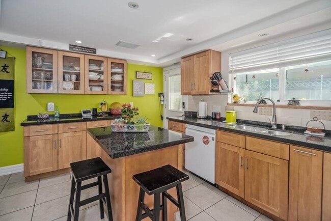 Photo du bâtiment - 11420 Seabrook Crescent