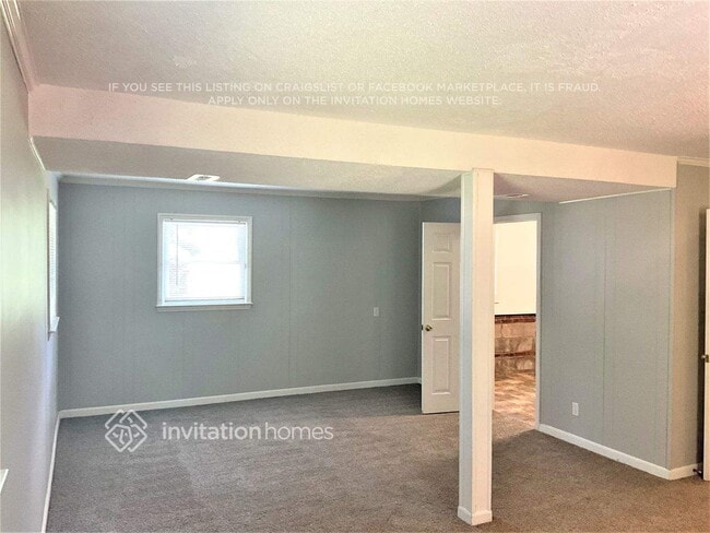 Foto del edificio - 3700 Whitfield Rd