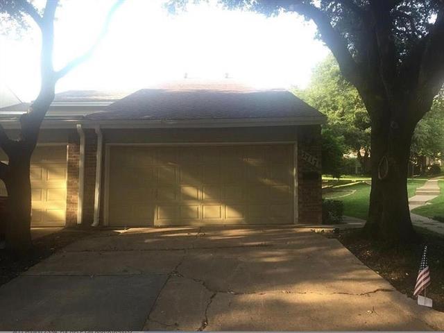 Foto del edificio - 2717 Meadowstone Ct