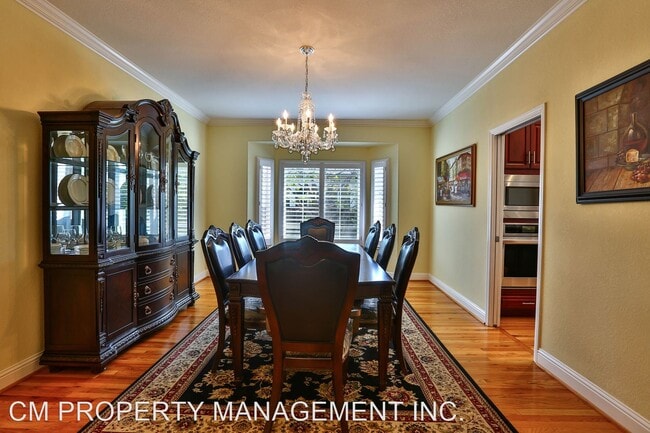 Foto del edificio - 5 br, 4 bath House - 13275 Glasgow Ct.