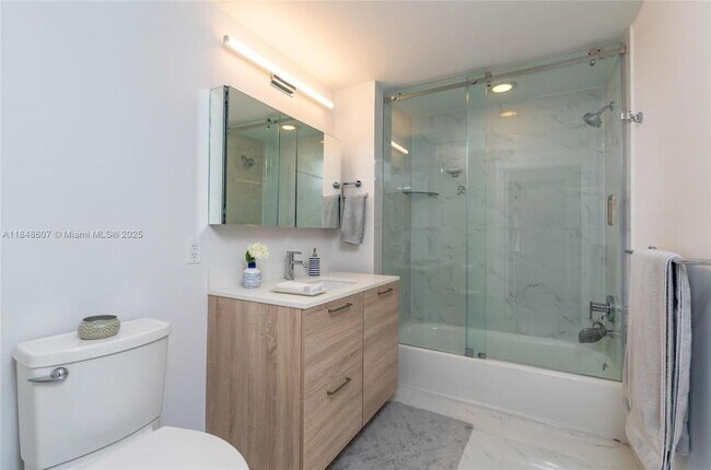 Foto del edificio - 2 bedroom in North Miami Beach FL 33160