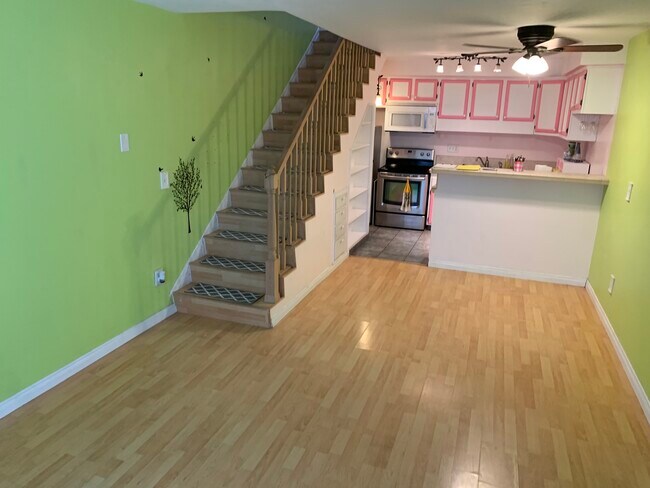 Foto del edificio - 11025 Kittridge St
