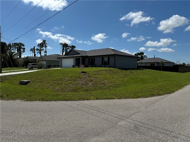 Foto del edificio - 918 NE 33rd Ln