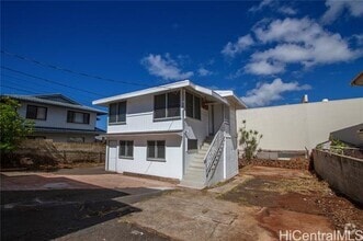 Building Photo - 1048 12th Ave