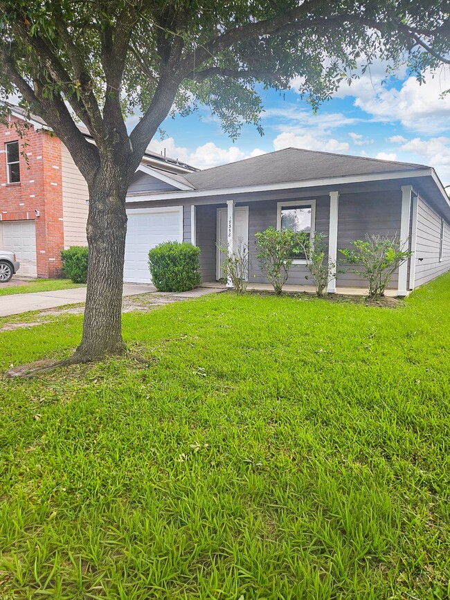Building Photo - 17358 Wigeon Way Dr