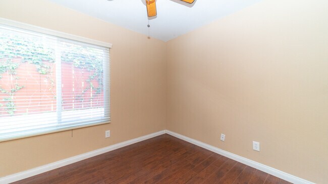 Building Photo - 12870 Gambusa Way