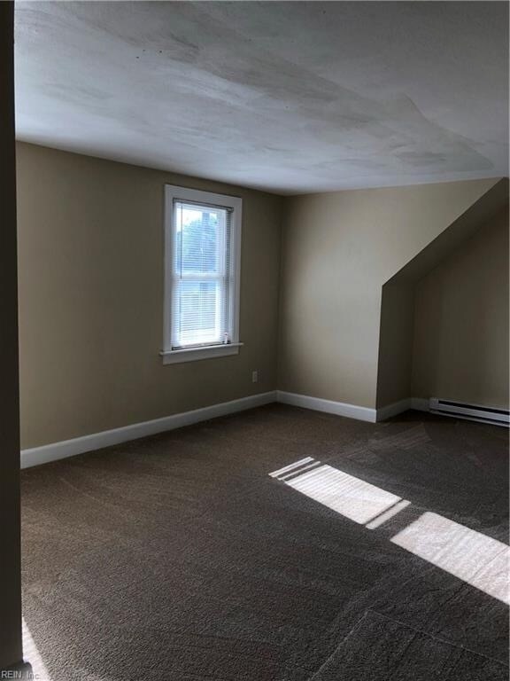 Foto del edificio - Upstairs of a Cozy Norfolk Duplex!