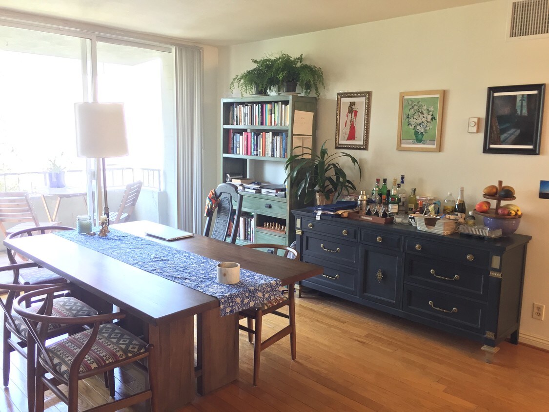Foto principal - 1300 Midvale Ave
