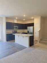 Building Photo - 732 Ambrose Hl Ln