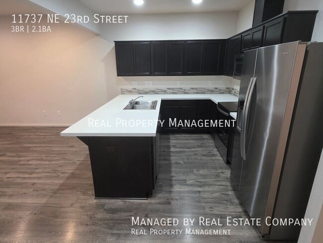 Foto del edificio - 11737 NE 23rd St