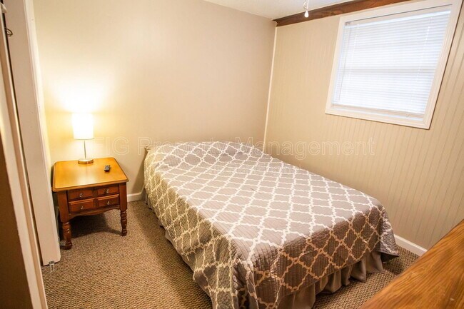 Foto del edificio - 707 W Race St