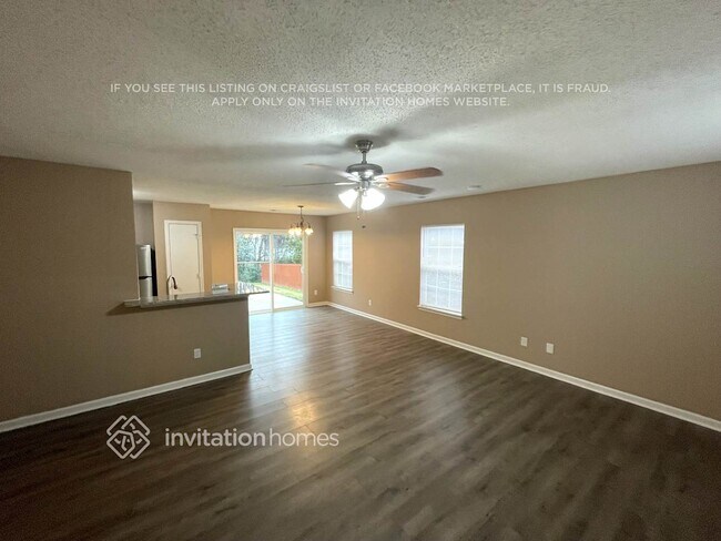 Foto del edificio - 3049 Parade Ln SW