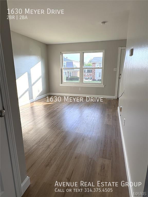 Foto del edificio - 1630 Meyer Dr