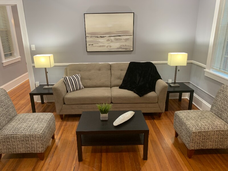 Foto principal - 859 Washington Blvd