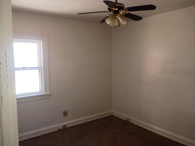 Foto del edificio - 17926 E Park Dr