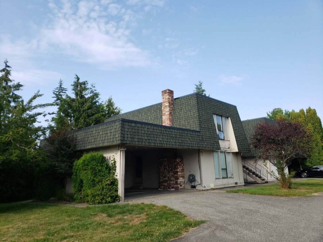 Primary Photo - Xenia Street (2416)