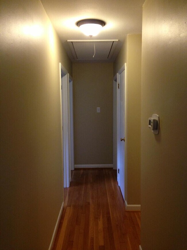 hallway - 108 Thomas Dr
