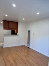 Building Photo - 1111 Tyler St