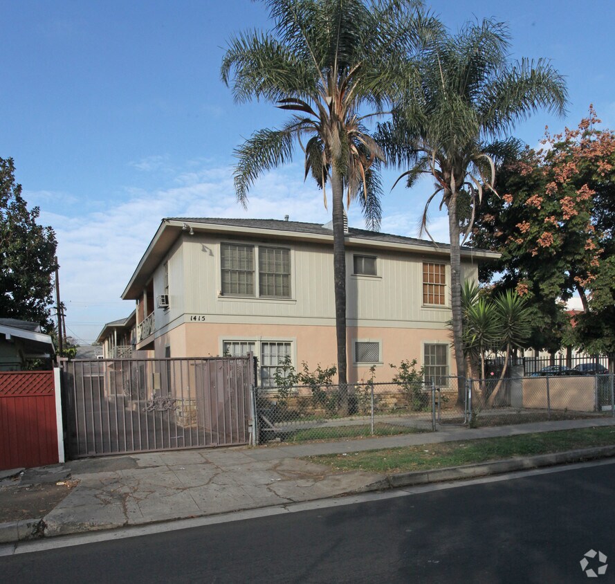 Primary Photo - 1415 N Cherokee Ave