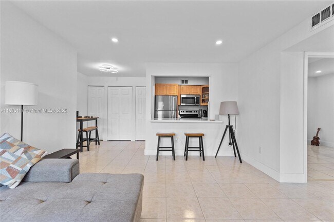 Foto del edificio - 6530 W 27th Ave
