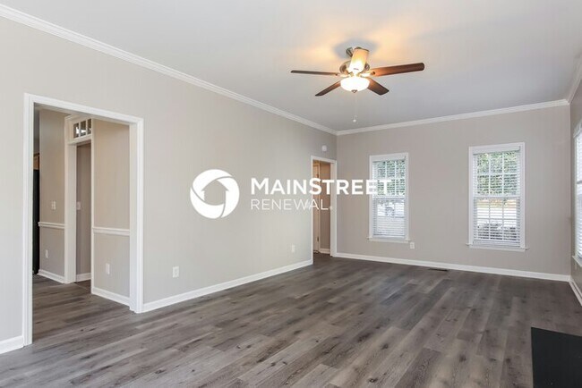 Building Photo - 3 Bedroom Pet-Friendly Home in Garner, NC with Main Street Renewal