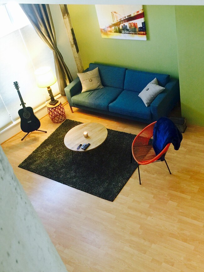 Sala de estar - 1201 Pine St