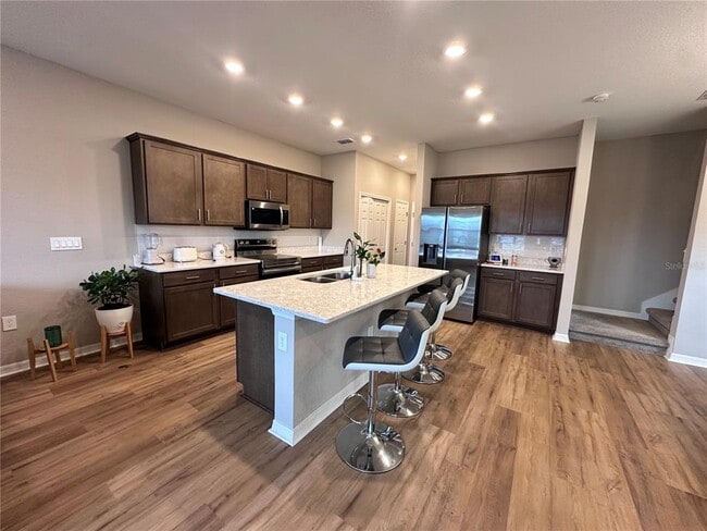 Building Photo - 420 Huckleberry Blossom Dr