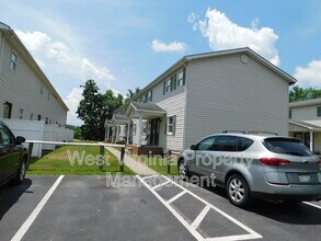 Building Photo - 581 Prosperity Rd