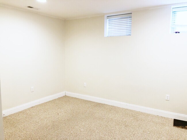 Habitación privada - 342 N 42nd St