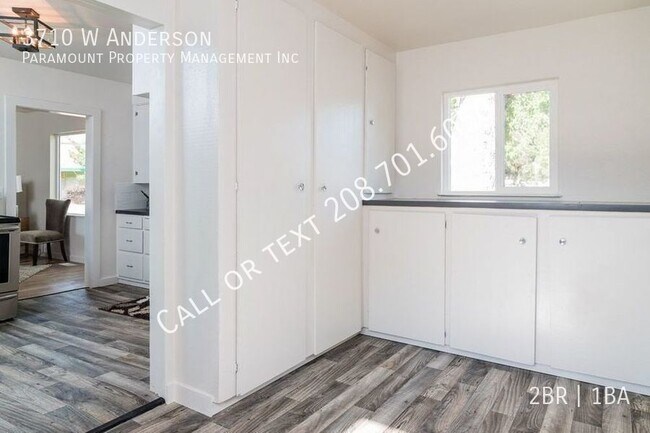 Building Photo - Close to Downtown, schools, shopping in be...