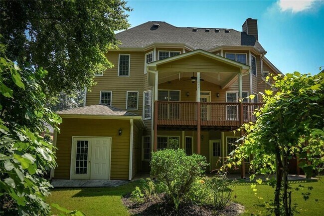 Foto del edificio - 385 Sweet Ivy Ln
