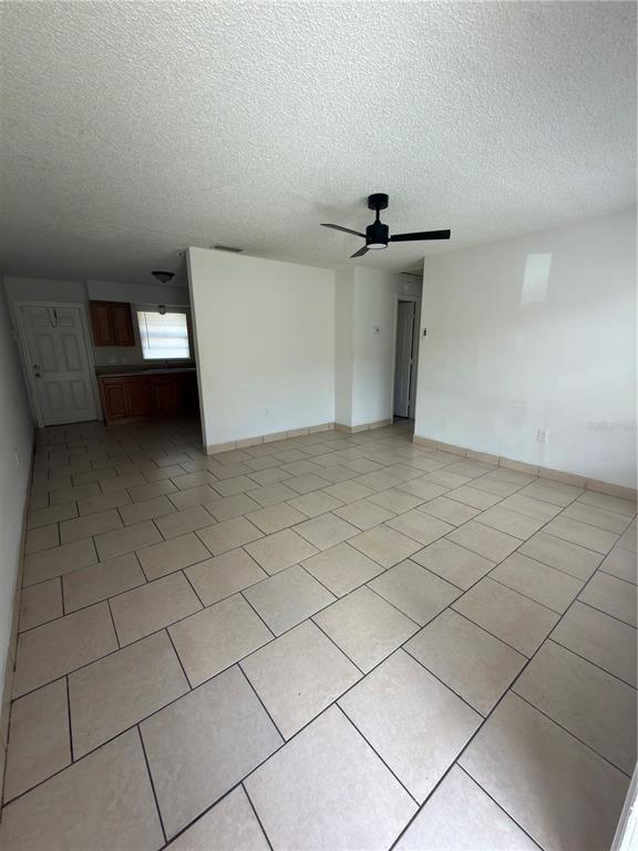 Building Photo - 2463 Chestnut Woods Dr