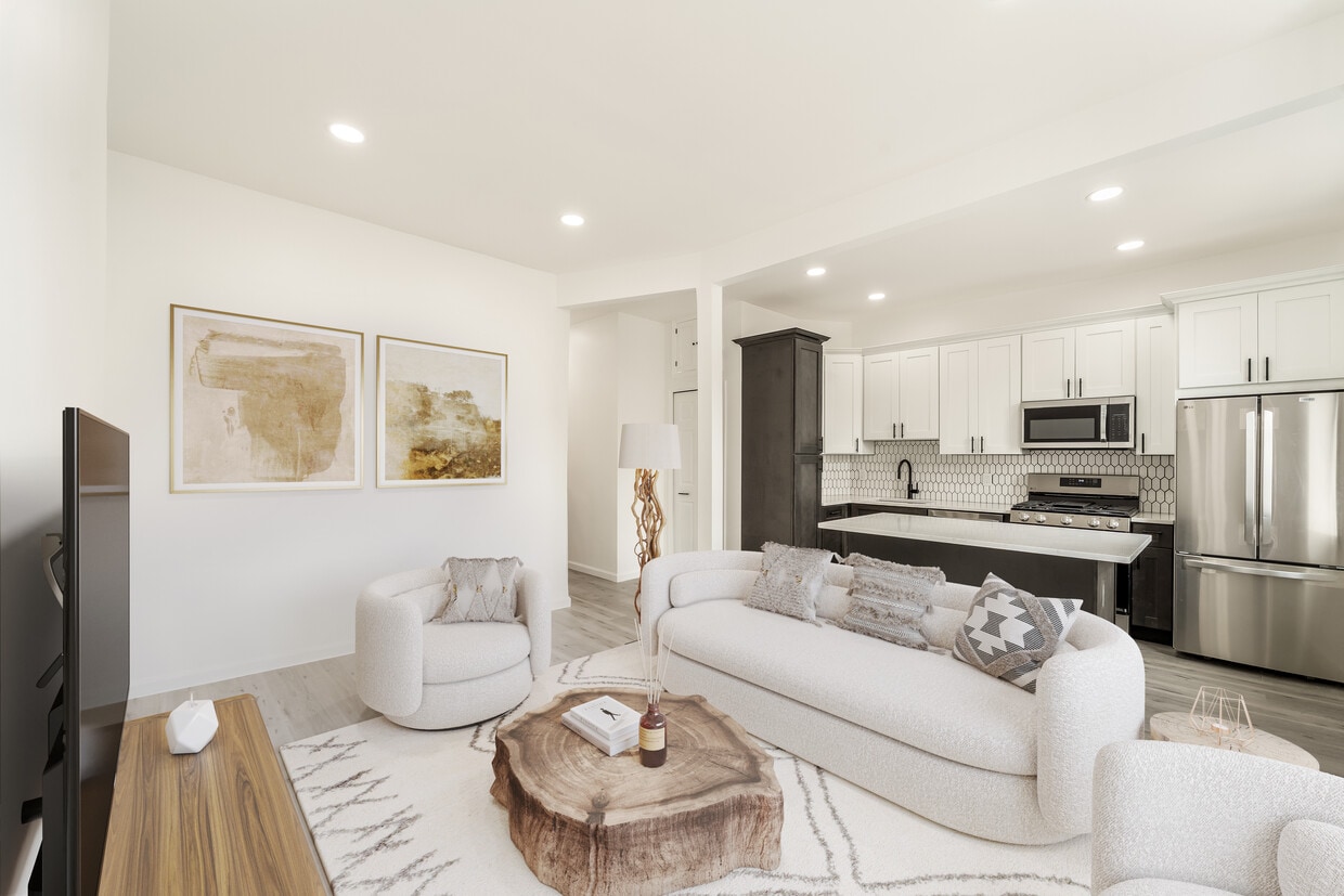 Renovated with Open concept living space - 393 Baldwin Ave