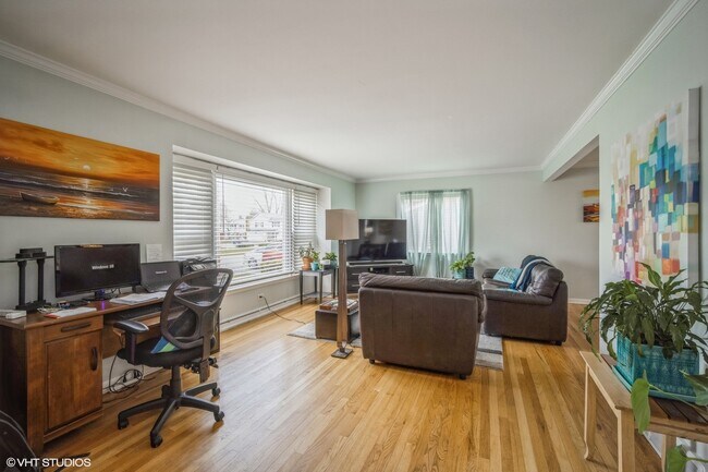 Foto del edificio - 110 Plum Tree Rd