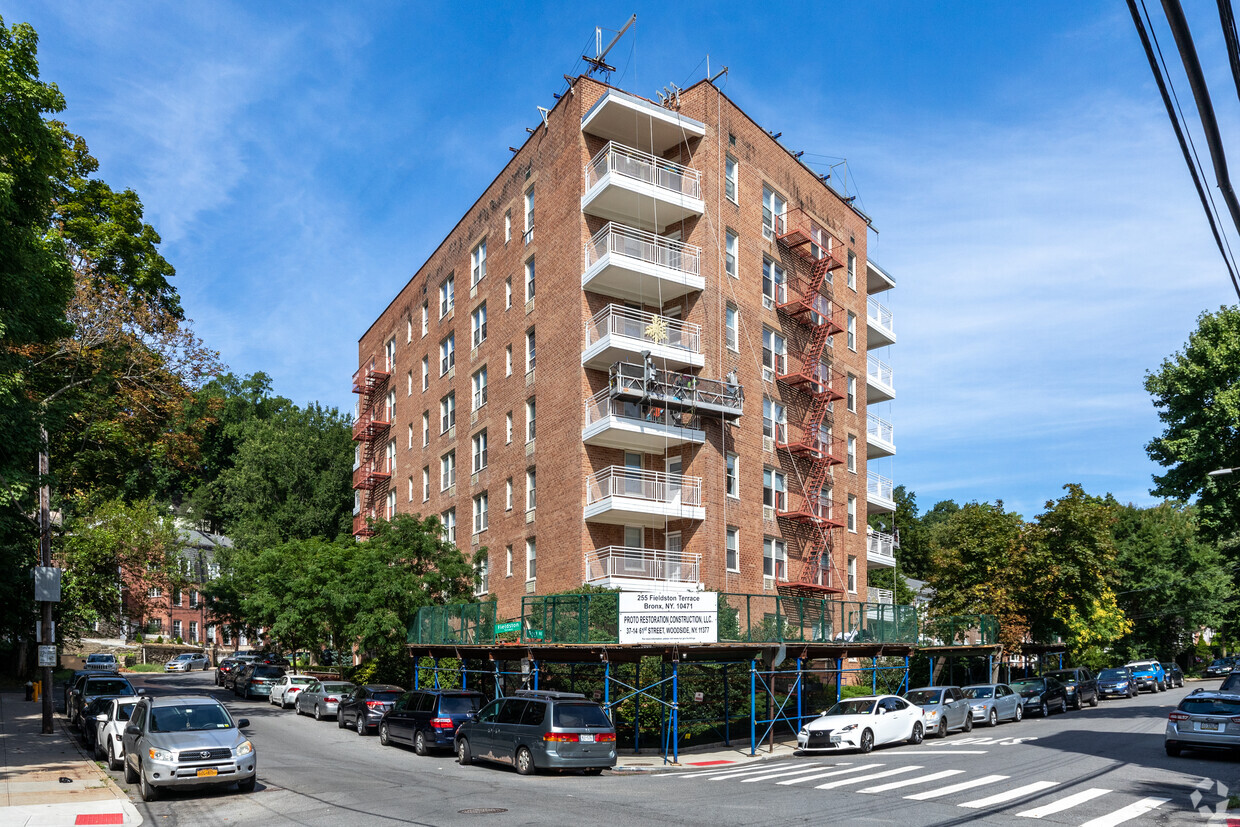 Primary Photo - Fieldston Terrace