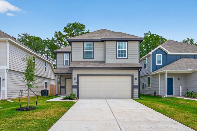 Building Photo - 13224 Musky Dr