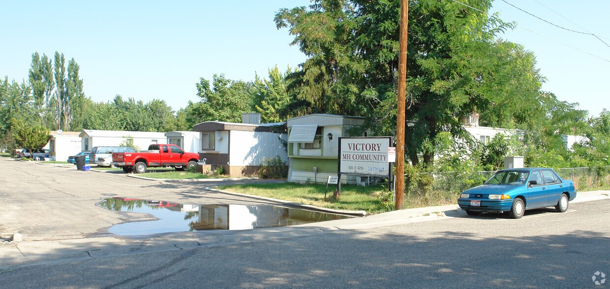 Primary Photo - Victory MHP