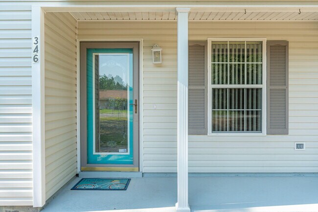 Foto del edificio - 346 Florence Dr